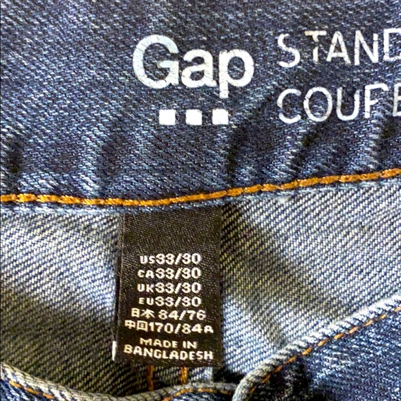 GAP Jeans size 33/30 Standard Relaxed Fit - Picture 3 of 3